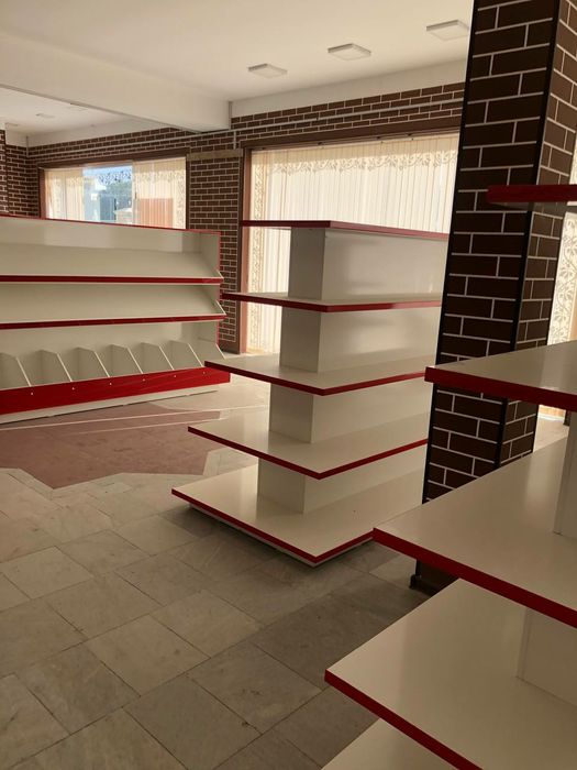 Полки для магазин новые