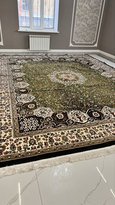 Продам ковер размеры разные