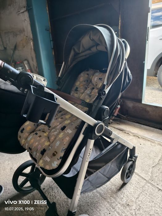 Коляска всесезонная