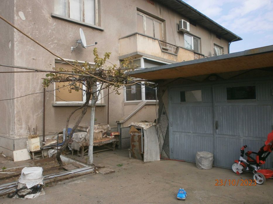 Продава се Къща в Плевен, Дружба 1 - 180 кв.м за 298 €/кв.м - Снимка #22