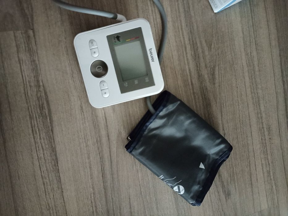 Тонометр beurer, совершено новый