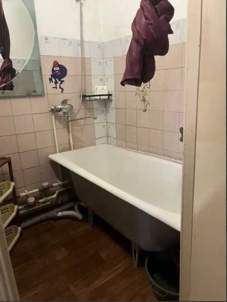 2 комнатная квартира ( центр)