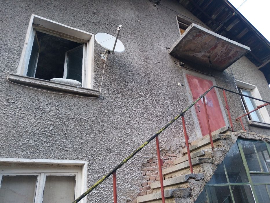 Продава се Къща в Перник, Каменина - 200 кв.м за 314815 €/кв.м - Снимка #9