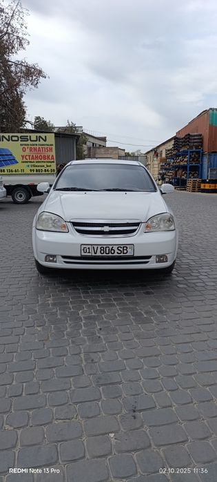 Продается Chevrolet Lacetti 1.6