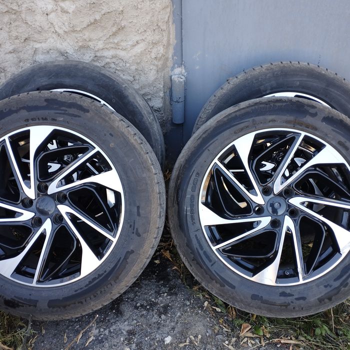 Продам диски с резиной