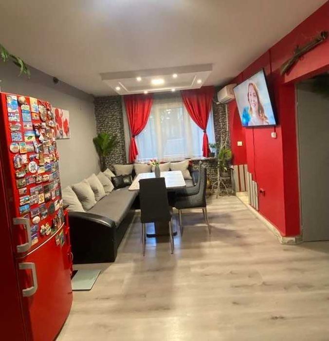 Продава се Тристаен апартамент в София, Люлин 5 - 92 кв.м за 2446 €/кв.м - Снимка #1