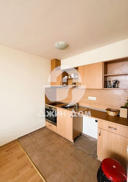 Продава се Двустаен апартамент в Свети Влас - 75 кв.м за 1340 €/кв.м - Снимка #2