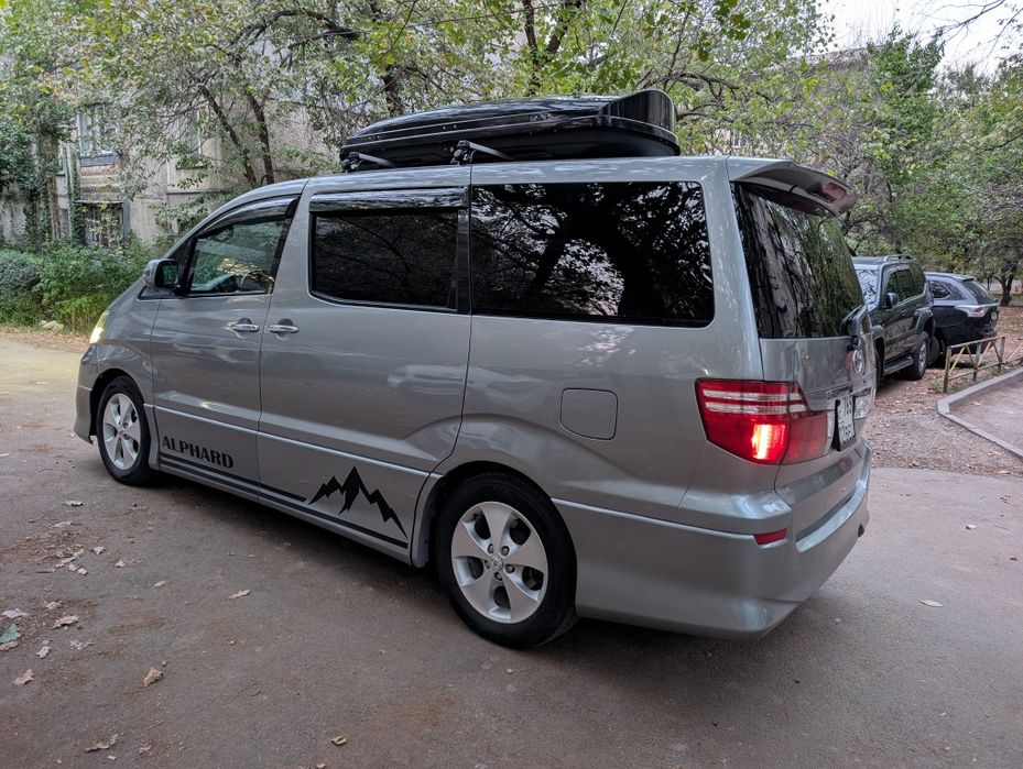 Тойота Альфард Toyota Alphard