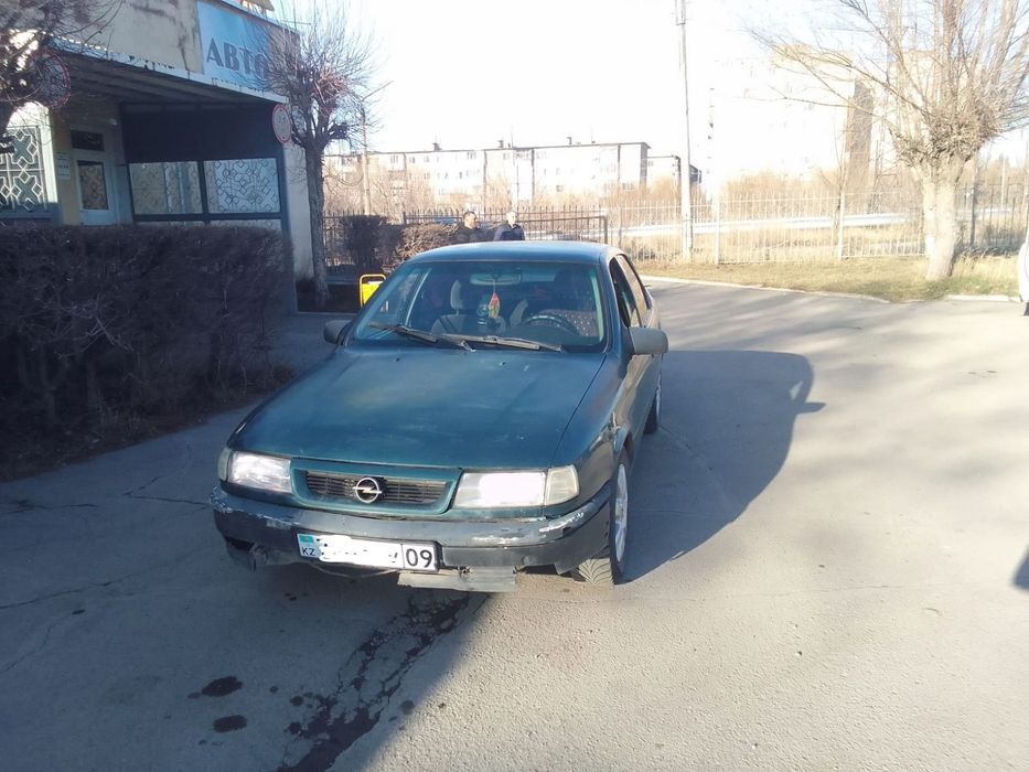 Продам машину опель вектра