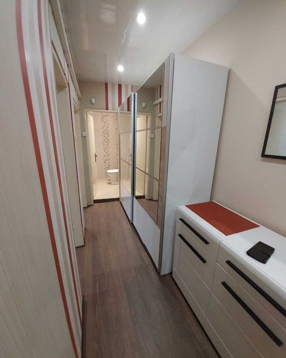 Дава се под наем Тристаен апартамент в София, Красно село - 75 кв.м за 600 € - Снимка #3