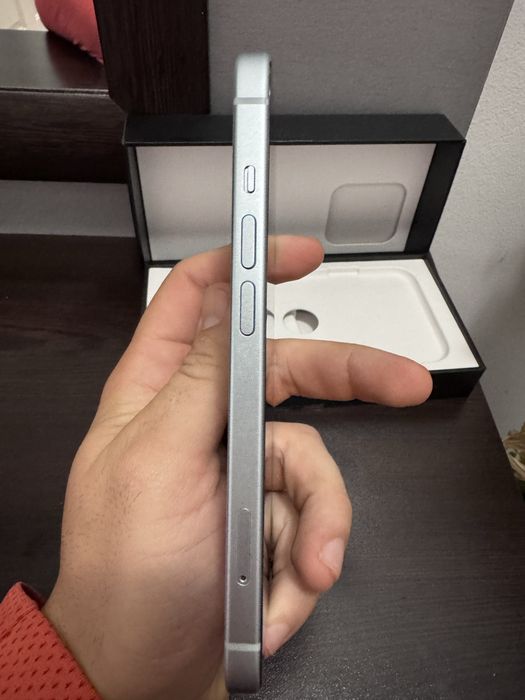 Iphone 15 128GB 100% battery