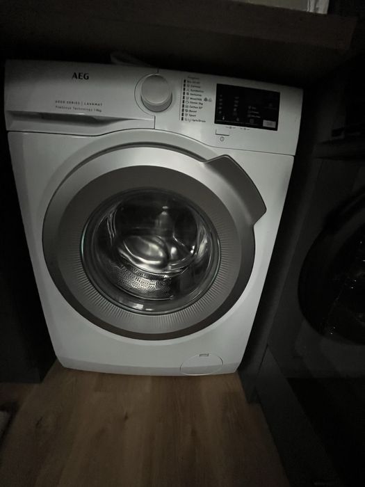Пералня AEG 6 series lavamat prosense technology