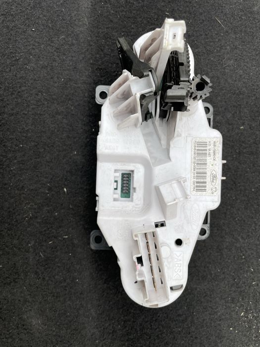 Управление Климатроник/Парно/Ford Fiesta/2010г./Фиеста