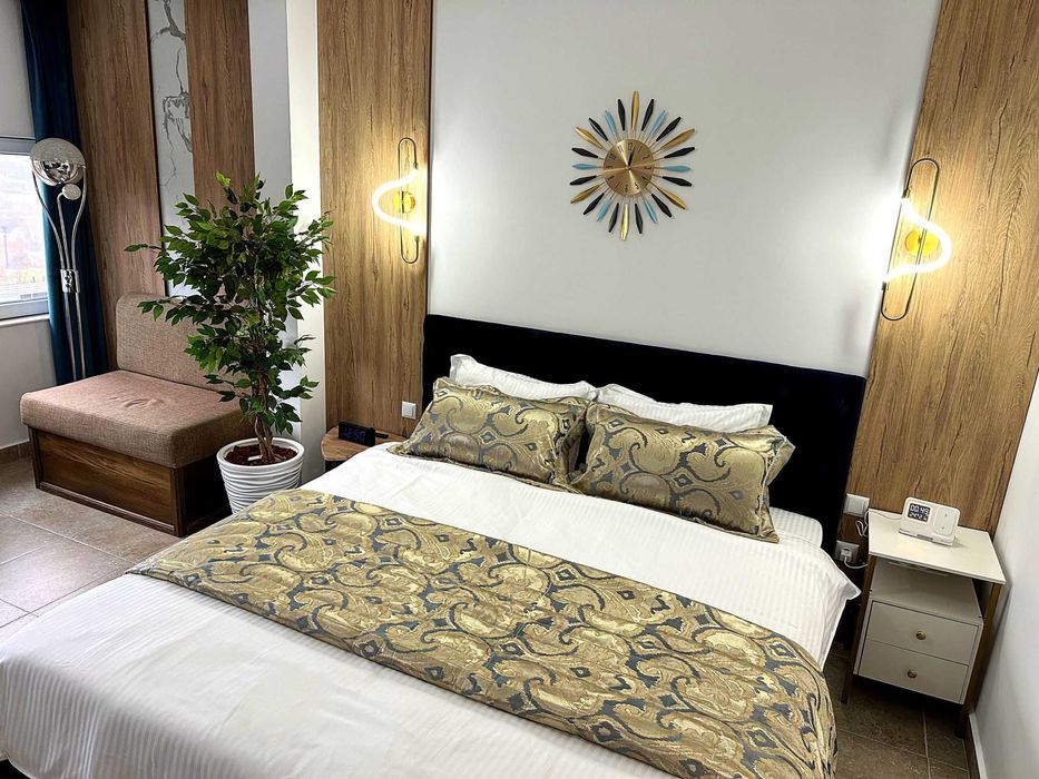 Vand Complex Intimus Tulcea - 700 euro metrul patrat UTIL !