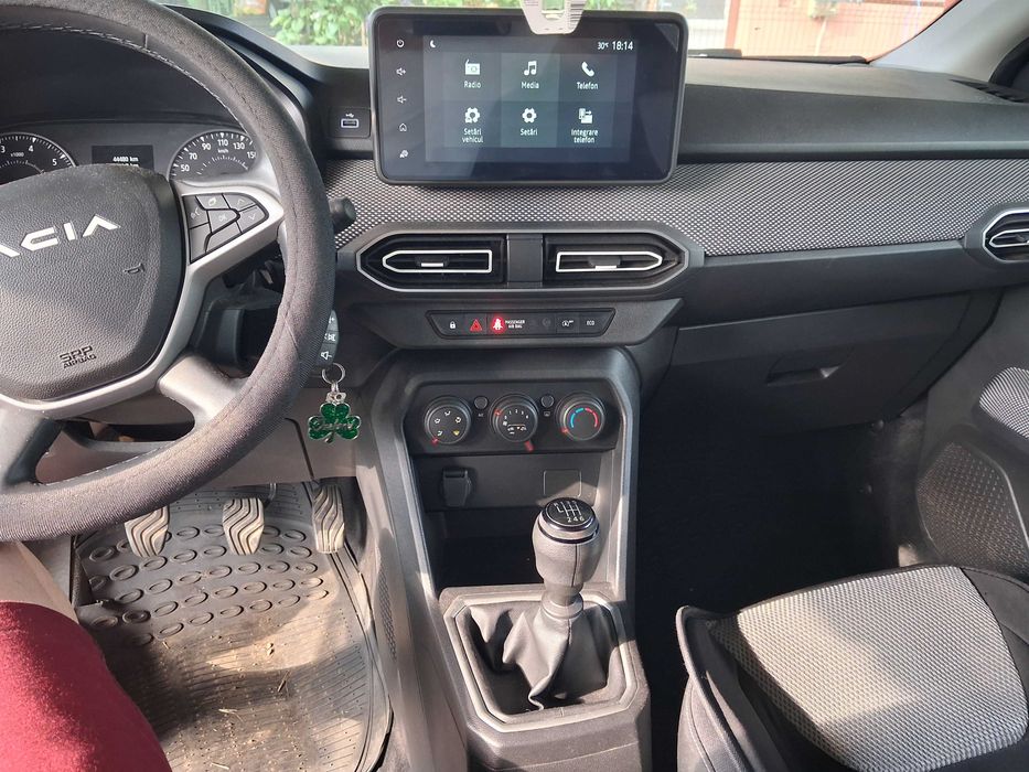 Auto dacia logan