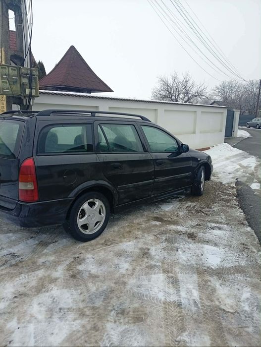 Vând Opel astra g