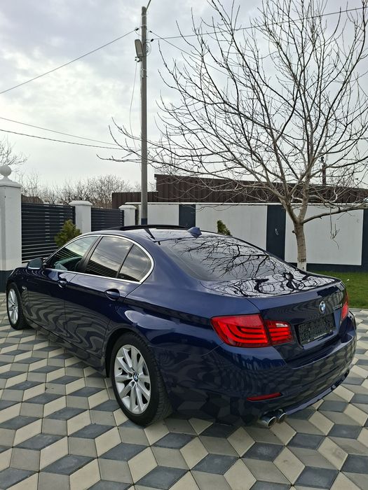 Vând Bmw 530d An 2013 258 de caii trapa Head-up dysplay