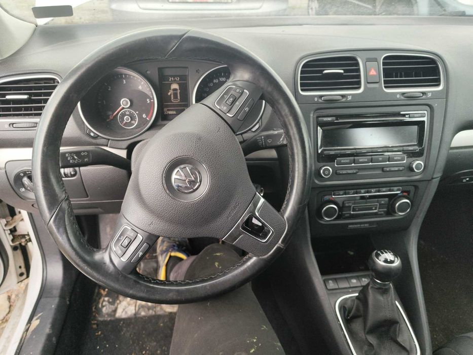 VW Golf 6 на части 1.6tdi голф 6 на части