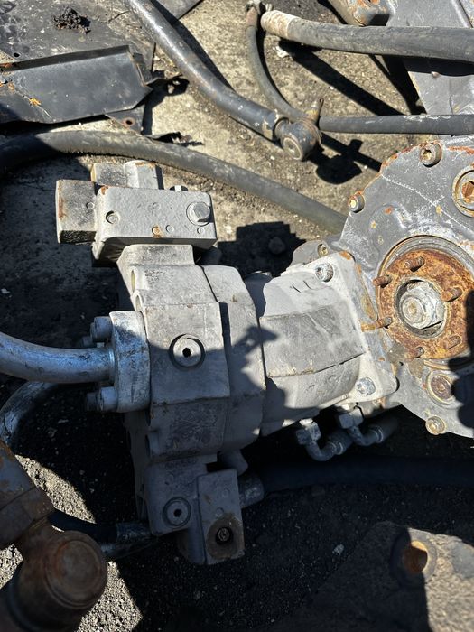 Punti volvo+pompa hidraulic volvo L25b