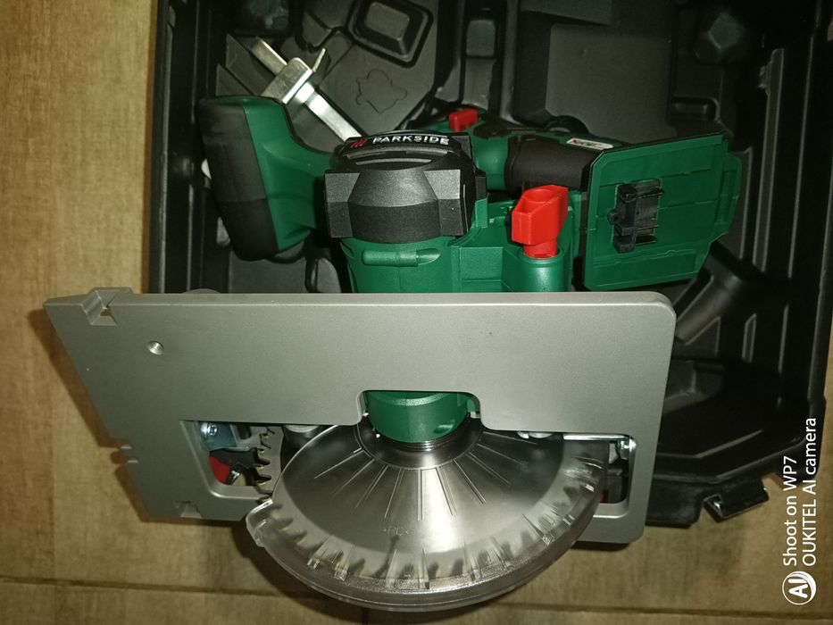 Parkside ferastrau circular pe baterie incarcator 20V fierastrau disc