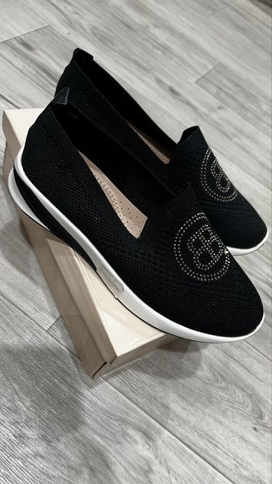 Женская обувь.Новый!!!