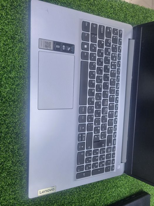 Lenovo Athlon 8GB RAM 256GB SSD / Ish va o‘qish uchun / Kafolat bor