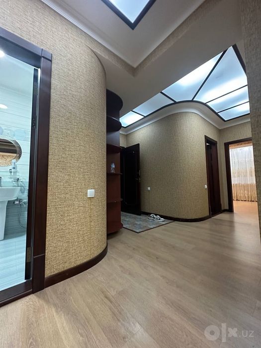 Продается 4-комнатная квартира, Яккасарайский район