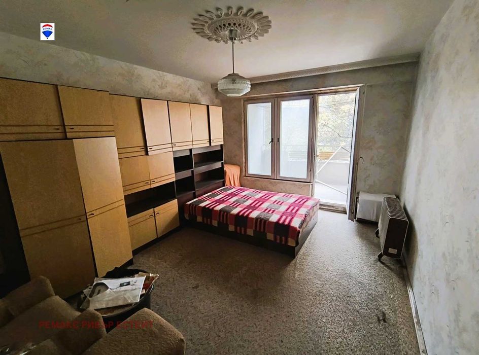 Тристаен апартамент за продажба кв. ЦЮР