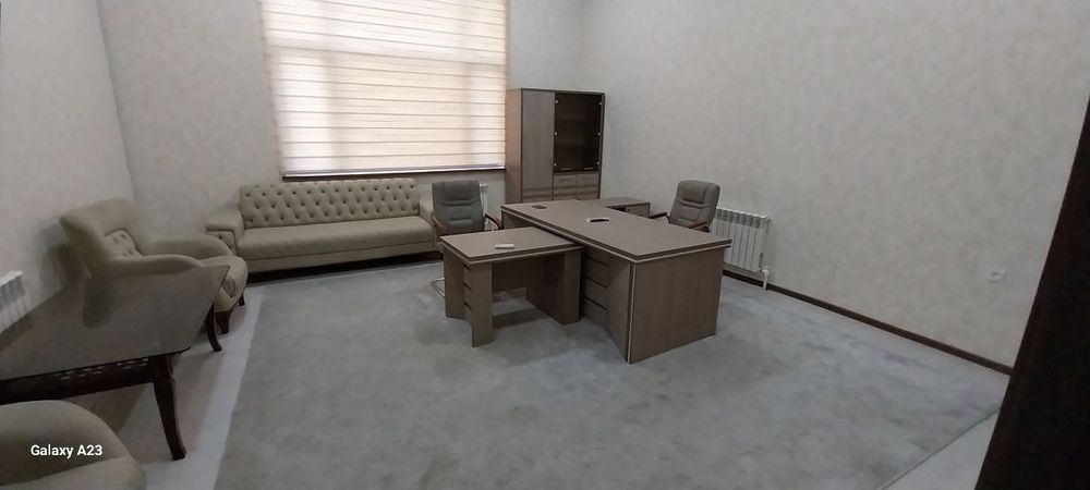 Арендага помешение 8 хоналик 1 этаж Рудакий кучасида жойлашган.Агентст