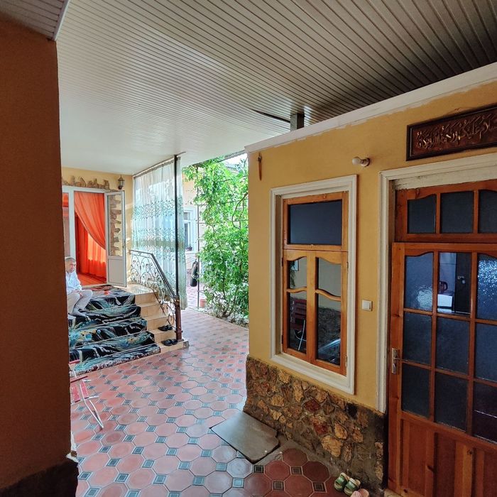 Uy Sotiladi! S.darvoza