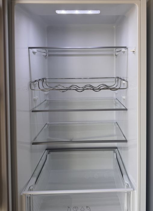 Продам встраиваемый холодильник «Gorenje»