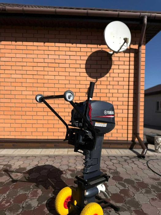 Лодка Swimmer 370