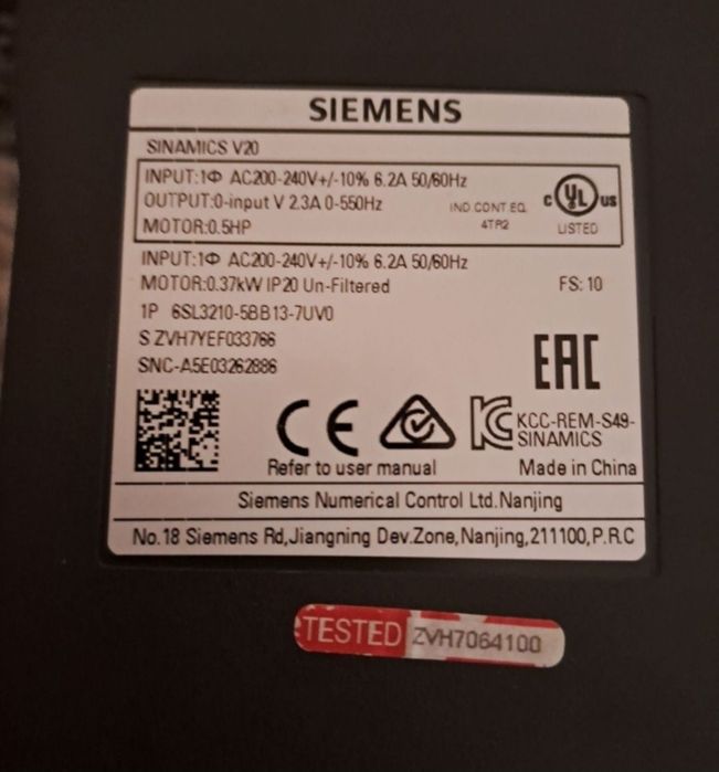 Convertizor frecventa SEW și SIEMENS, 0.37kW, alim. 230V, ieșire 3P