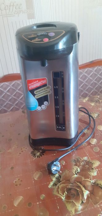 Продам термопот.