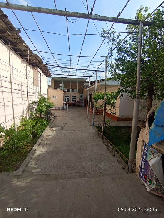 Uy sotiladi bektemir