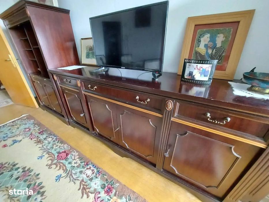 Apartament 3 camere Titulescu, vedere mixta,5 min de Piata Victoriei,