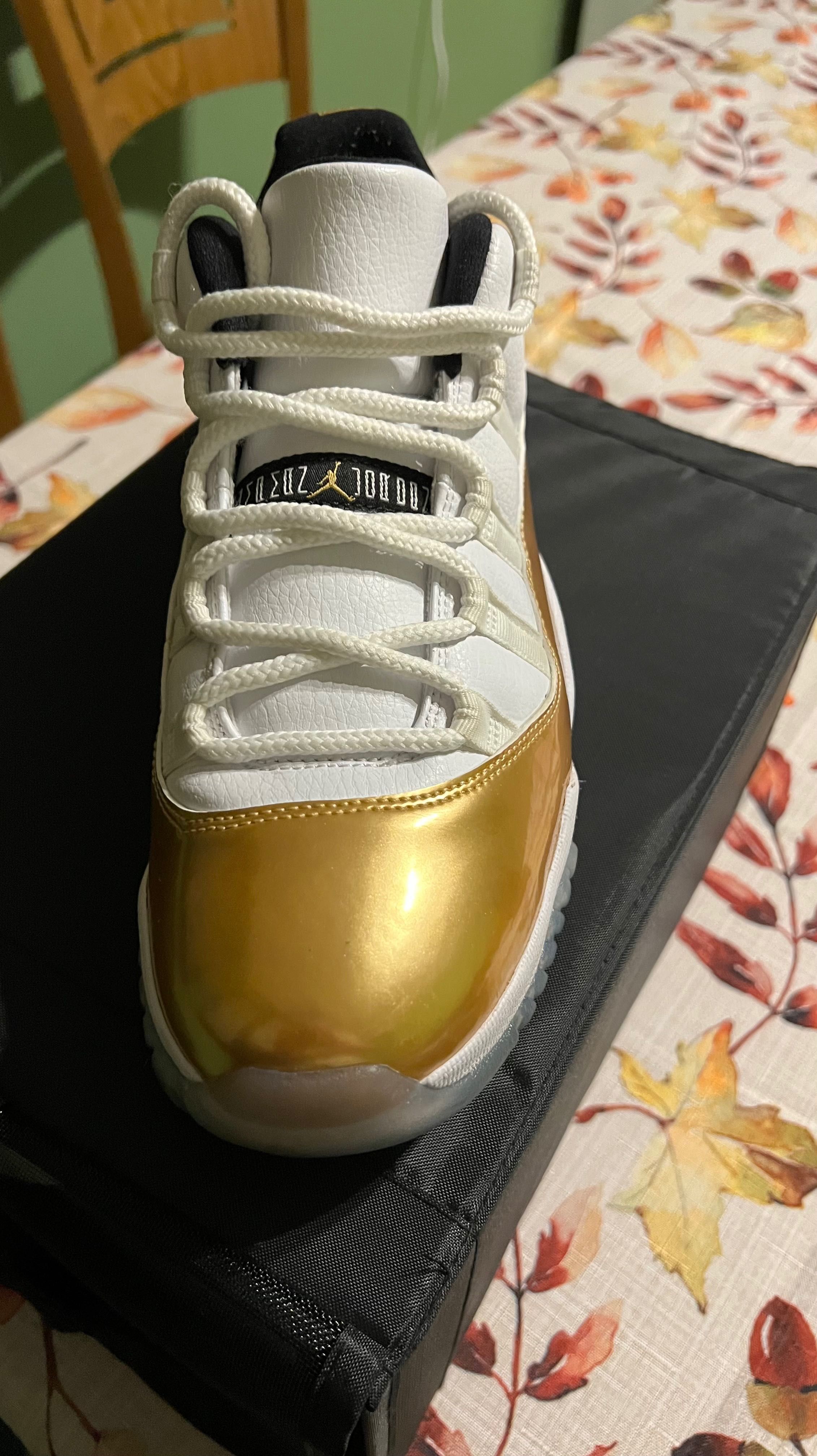 Jordan 11 low golden ceremony OLX.bg