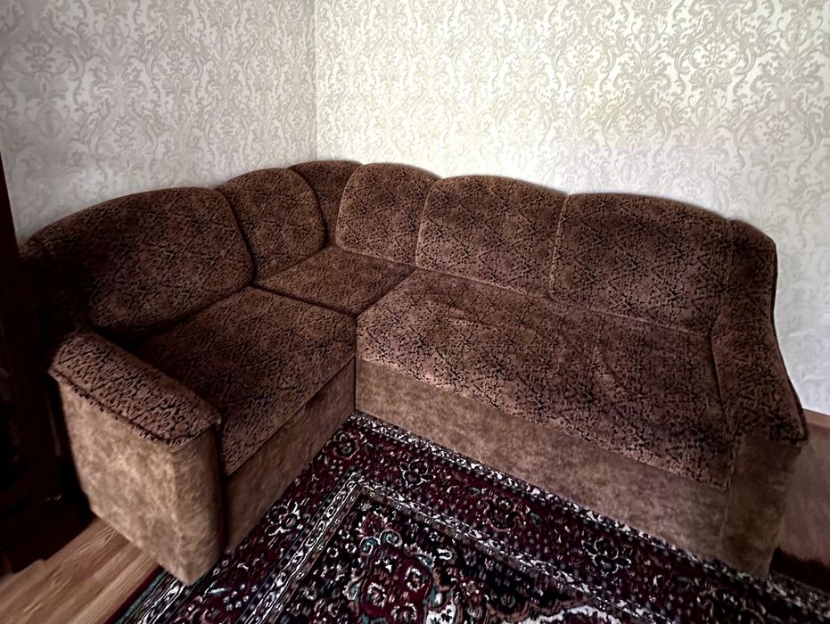 Продам раскладной  диван