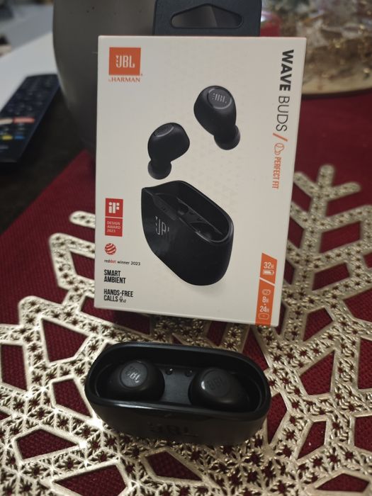 JBL Harman слушалки