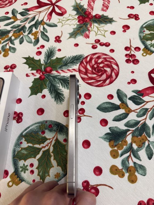 IPhone 15 Pro 256 gb Titan