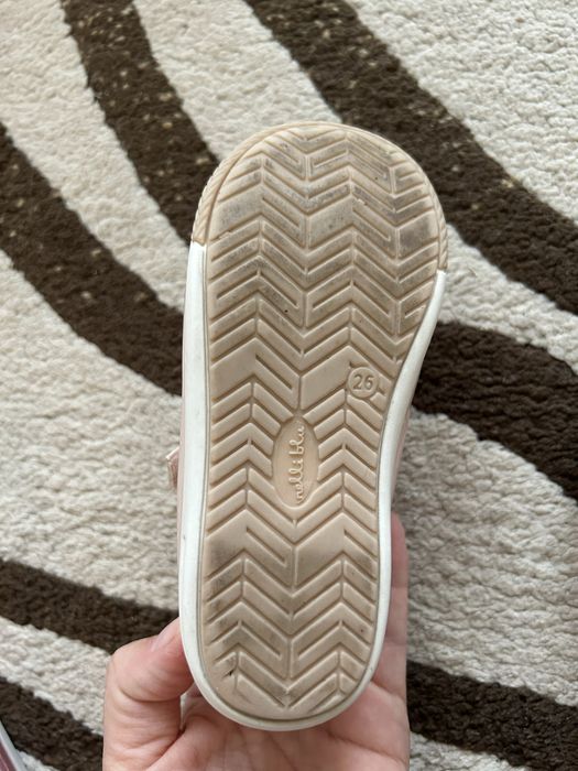 Vand pantofi marimea 25 Nelli blu