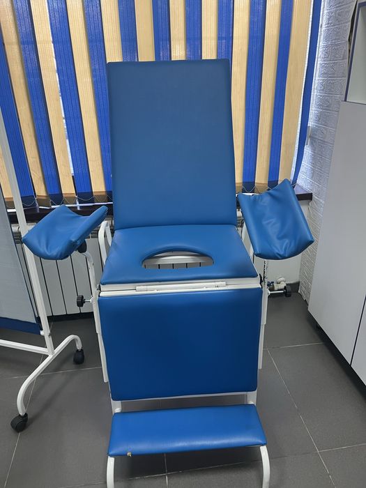 Гинекологическое кресло б/у