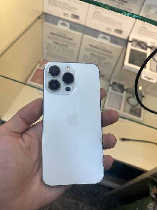 iPhone 13 pro 128