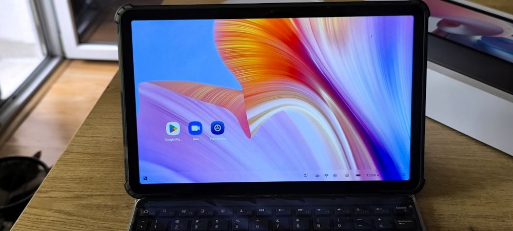 Таблет 11 инча Blackview Tab 16,  Ram 8gb, Rom 256gb, LTE 4G, WiFi 5G, Сив + клавиатура