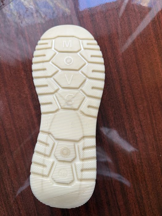 Обувь женская 39 размер