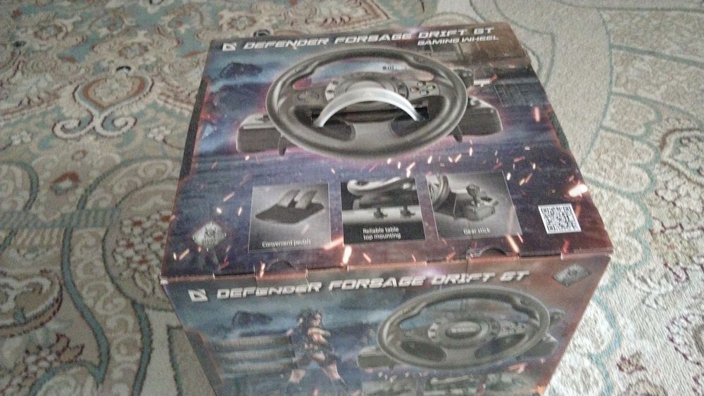 Игровой руль    .