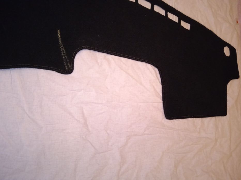 Коврик на торпеду Лада  Гранта