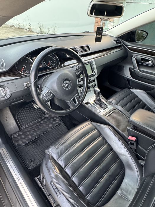 Vand Volkswagen CC 2013