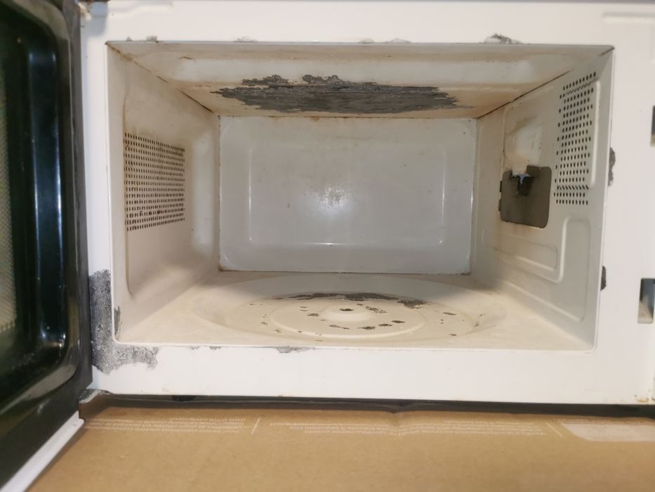 Cuptor cu microunde Switch On MW-A101