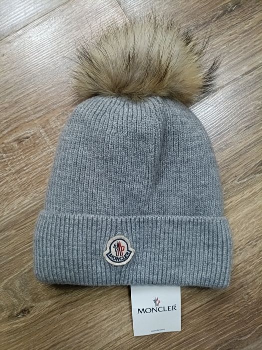 Căciulă moncler damă